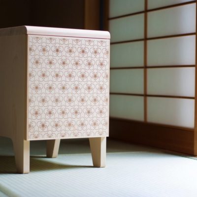 Branwood stool /プロダクトデザイン&ブランドデザイン事務所アドリアカンパニー